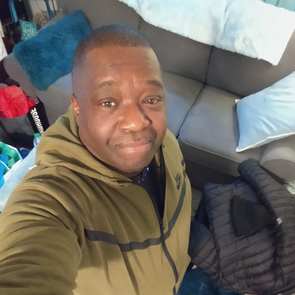 Meet your Posher, Melvin